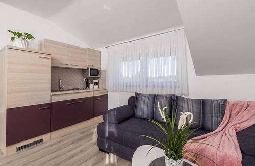 Slunj House | Amazing home in Slunj with WiFi