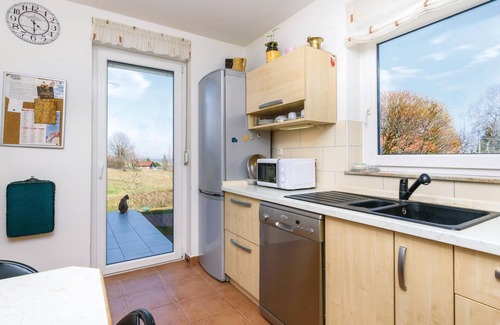 Kupinecki Kraljevec House | Amazing home in Starjak with WiFi
