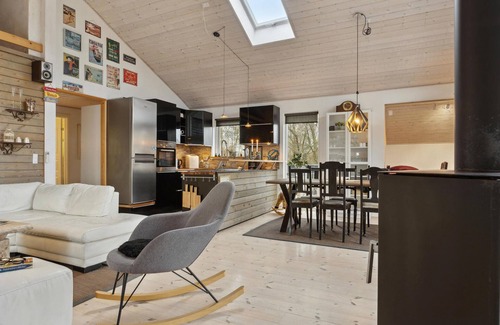 Hov House | Amazing home in Tranekær with WiFi