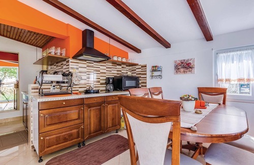 Zlobin House | Amazing home in Zlobin