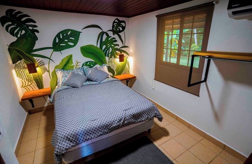 Colon Other | Amazing House Paradise