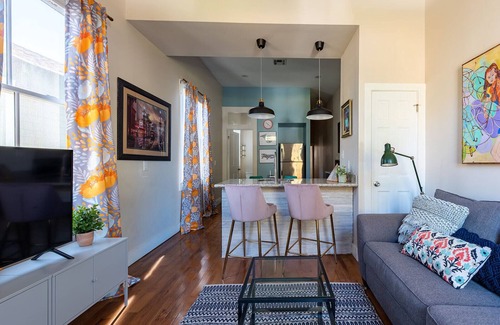 Freret House | Amazing location just two blocks to the bustling Freret Corridor!