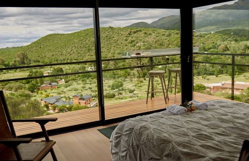 La Cumbre Apartment | Amazing mountain loft in La Cumbre!