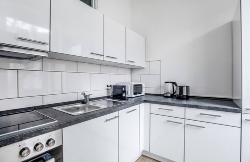 Neukoelln Apartment | Amazing Neukölln 1BR nr Körnerpark, by Blueground