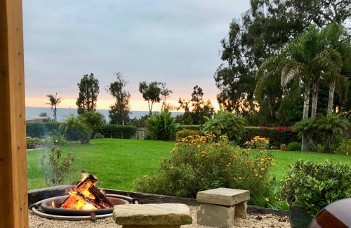 Carpinteria House | Amazing Ocean and Mountain Views, Walk to Beach