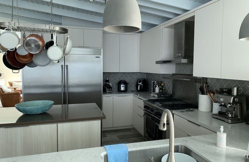 El Combate House | Amazing Oceanfront Villa in Combate Beach