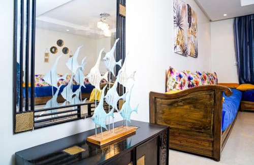 Cite Al Mohammadi Apartment | Amazing Stylish Apt with Pool