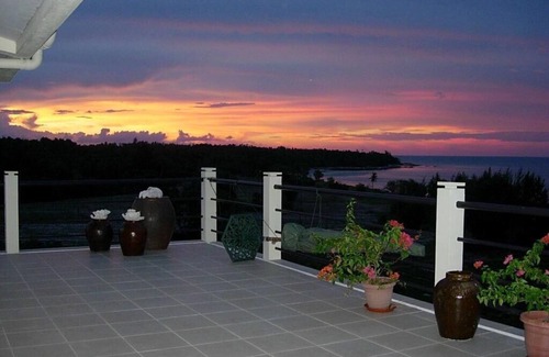 Kudat Bed & Breakfast | Amazing Sunrise/honeymoon Suite