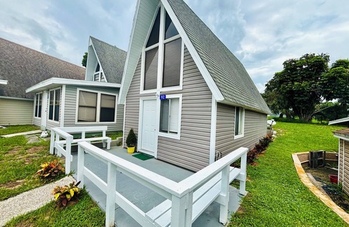 Clermont House | Amazing Tiny House! Completely renovated, everything is Brand New!