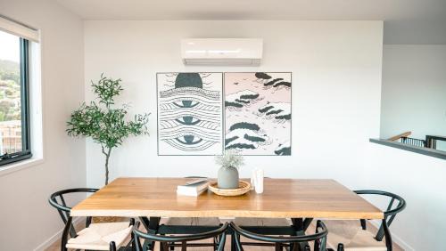 North Hobart House | Amazing view Architech Home 8Minutes to Hobart CBD