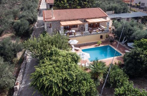 Asteri Villa | Amazing Villas in Crete