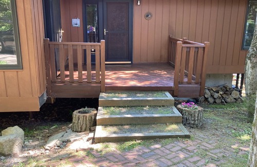 Moultonborough House | Amazing Waterfront Rental Lake Winnipesaukee NH On Bridged Island