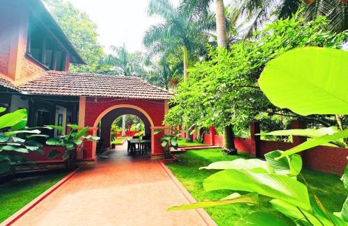 Ramanagara Villa | Ambara Kovilakam Private Pool Villa By Travent Mug