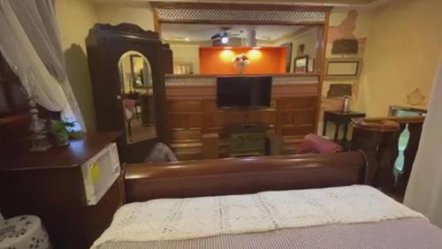 Intramuros Bed & Breakfast | Amelia Suite - Barbara