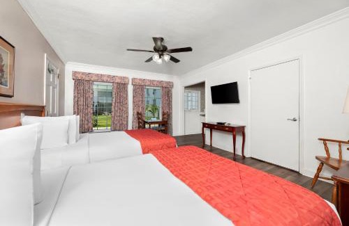 Clewiston Hotel | Americas Best Value Inn Historic Clewiston Inn