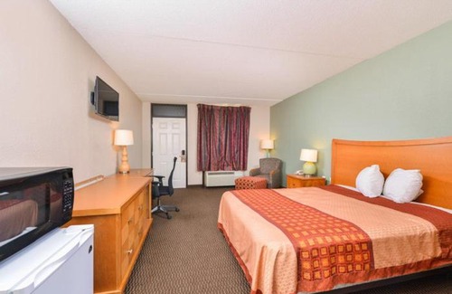 Somerset Hotel | Americas Best Value Inn - Somerset