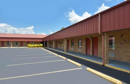 Batesville Hotel | Americas Best Value Inn - Batesville
