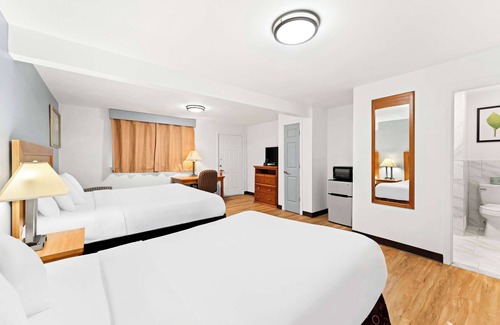 Stonington Hotel | Americas Best Value Inn Stonington Mystic