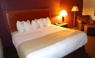 Marshall Hotel | AmericInn by Wyndham Marshall