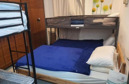 Salmiya Hostel | Amina hostel for backpackers
