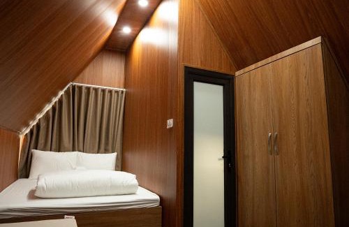 Luong Son Apartment | AMITA Active Retreat