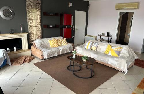 Katakolo House | Among the pines