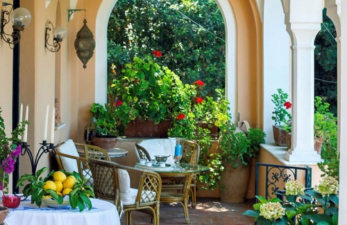 Tiberio Villa | AMORE RENTALS - Casa Eliana, Historic Villa with Garden and Terraces in Capri