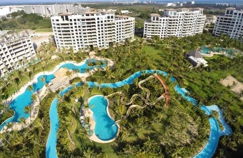 Playa Diamante Condo | Amplio departamento frente al mar en Acapulco