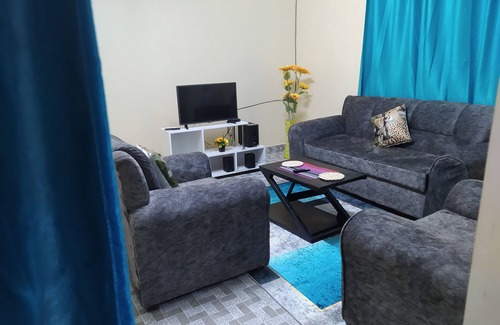 Nairobi House | An awesome two bedroom in a quiet neighborhood