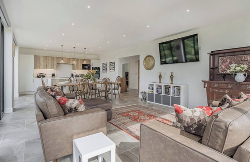 Leintwardine Cottage | An eco home with a minimalist and modern finish.