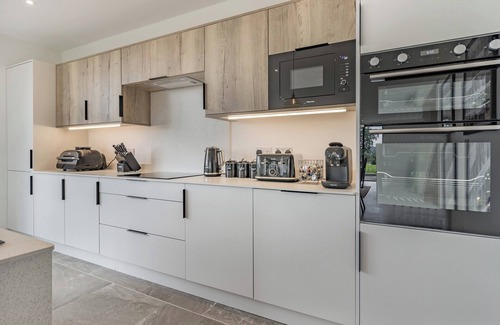 Leintwardine Cottage | An eco home with a minimalist and modern finish.