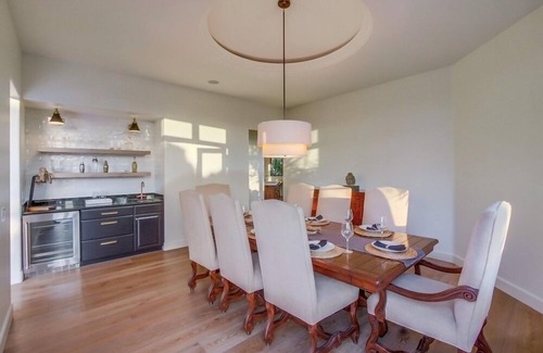 Coronado House | An exclusive home, beachfront home