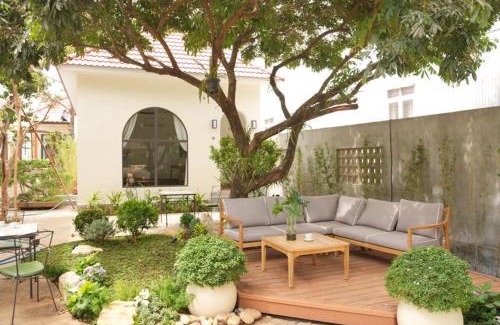 Pleiku Hotel | An Home - Garden Homestay