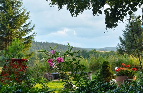 Mirsk House | An old, characterful, stone house at the foot of Izery Mountains