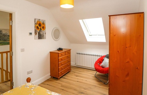 Killarney Cottage | AN SEAN TEACH, family friendly in Killarney, County Kerry