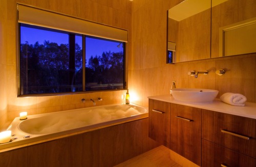 Port Macquarie Bed & Breakfast | Ana Mandara Luxury Retreat