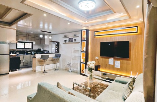 Baguio House | Ana’s Haven Transient Baguio ideal for Big group, family and friends!
