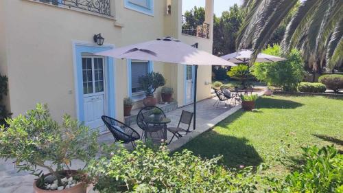 Moudros Apartment | Anastasia's Garden - Yellow Apartment