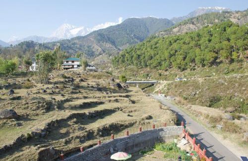 Chachian House | ANAVЯIN HOME STAYS