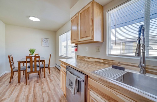 Midtown Anchorage Apartment | Anchorage Retreat, Walk to Dining & Entertainment