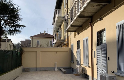 Corsico Apartment | ANCIENT POSTERIA 2