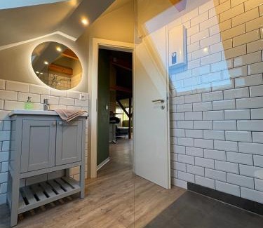Buer Apartment | Andrews Motobike Apartment