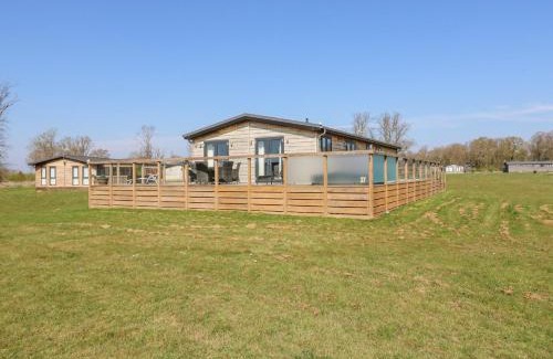 Fornham St Genevieve House | Angel Lodge - No 27