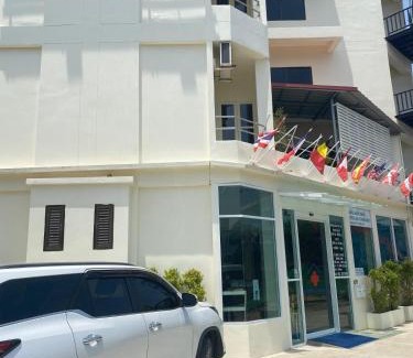 Phuket Bed & Breakfast | Angels "Inn"