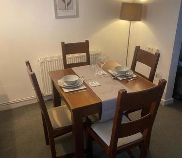 Moffat House | Angies 2 bed home in Eccleston near Liverpool sleeps 5