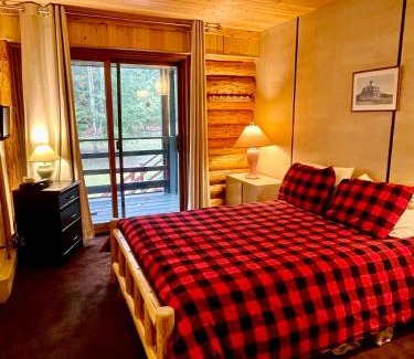 Anglemont Hotel | Anglemont Inn