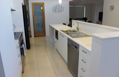 Sunderland Bay House | Anglers Rest at Sunderland Bay