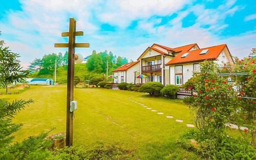 Pamnamujae House | Anmyeondo Chingunae Pension