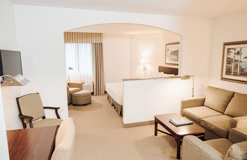 Ann Arbor Hotel | Ann Arbor Regent Hotel & Suites