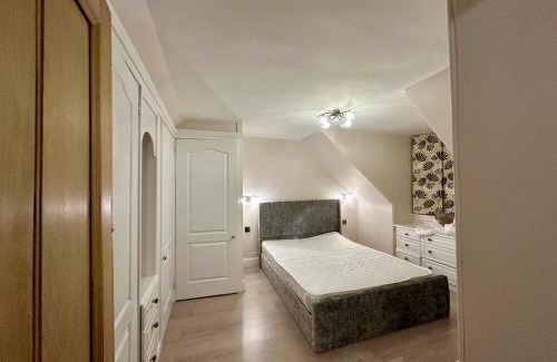 Bucksburn House | Ann Cottage Retreat in Aberdeen